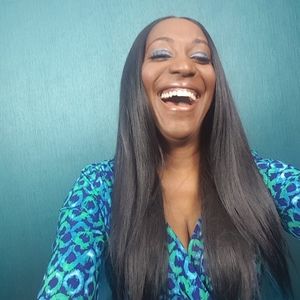 Meet your Posher, Marcia